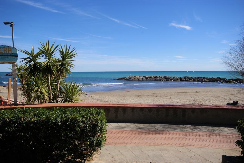 Appartamento Da Alessia Riva Ligure Esterno foto