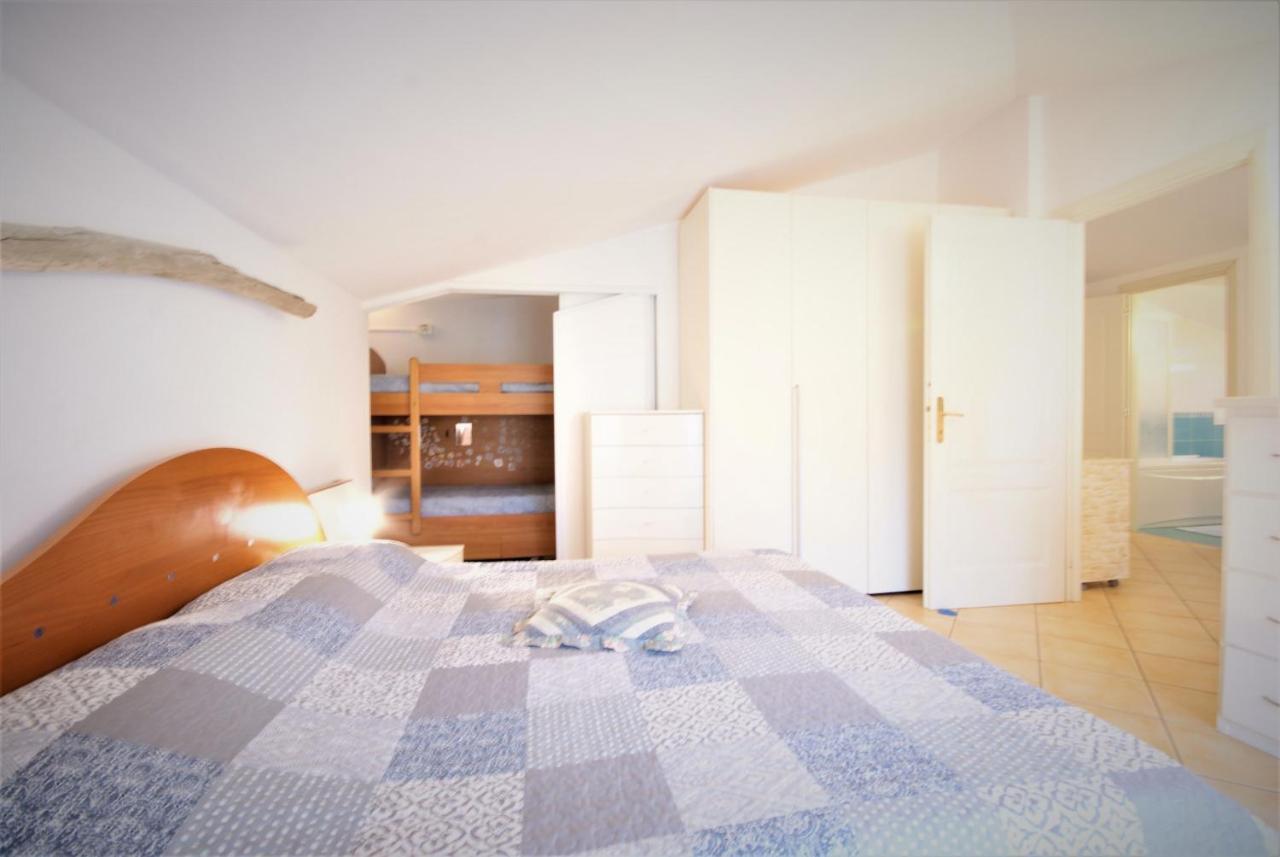 Appartamento Da Alessia Riva Ligure Esterno foto